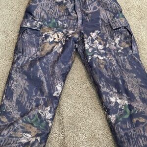 Cabela's Woodland Camouflage Cargo Pants/ jacket